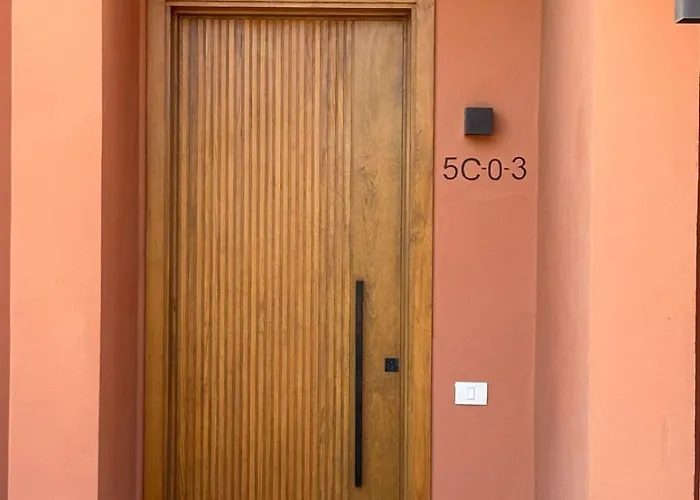 Exclusive 2br, Kamaran - Crystal Pool View, Gouna * الغردقة